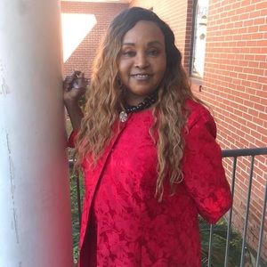 Meet your Posher, Cheryl